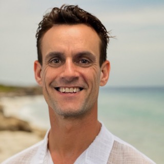 Travis Richardson